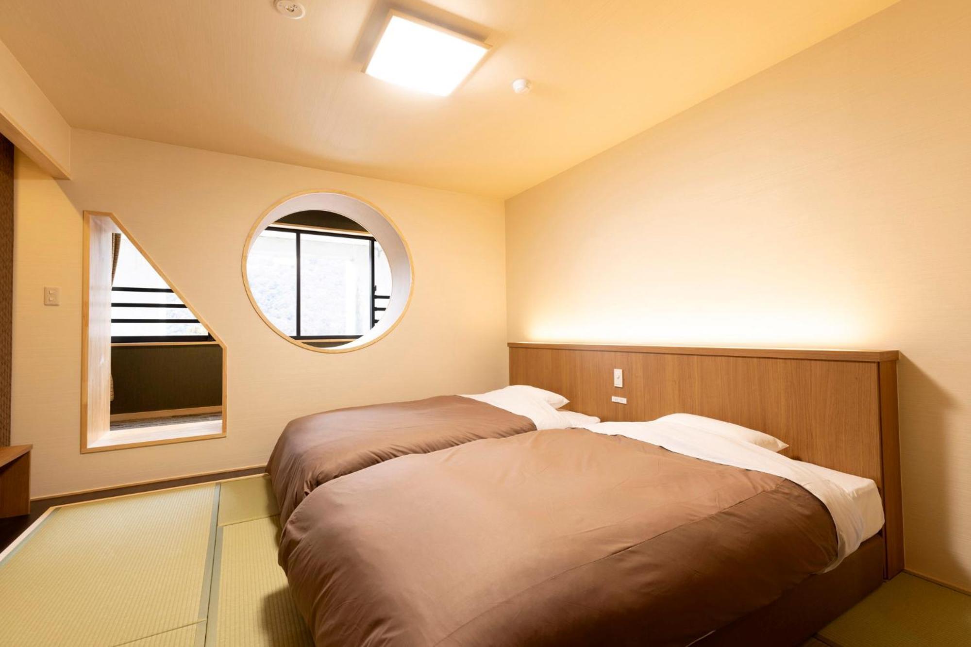 Ooedo Onsen Monogatari Premium Yamanaka Grand Hotel Kaga  Extérieur photo