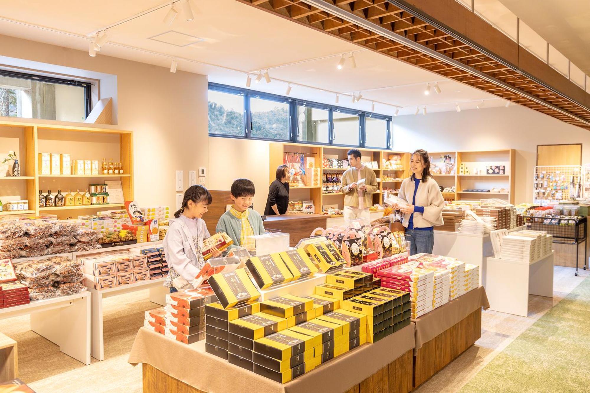 Ooedo Onsen Monogatari Premium Yamanaka Grand Hotel Kaga  Extérieur photo